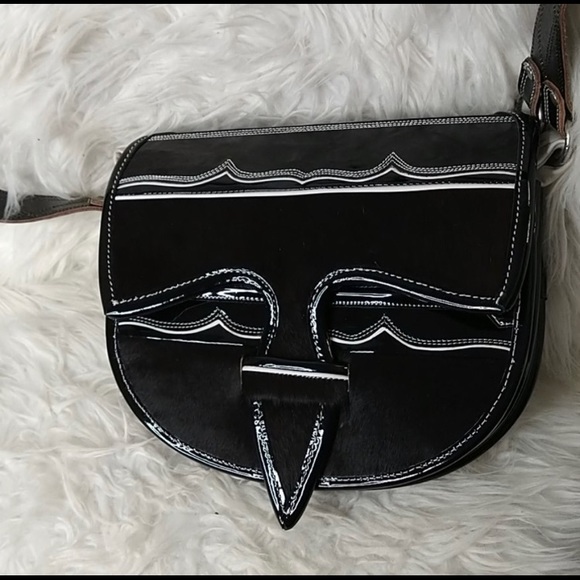 Earthyk Handcrafted Saddlebag/Crossbody - Picture 8 of 8